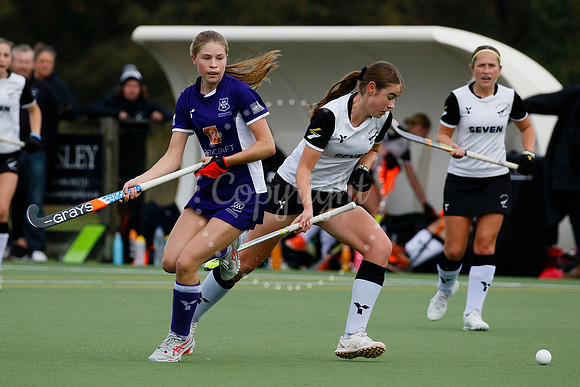 Hockey action from Harleston Magpies Ladies’ I vs Sevenoaks I