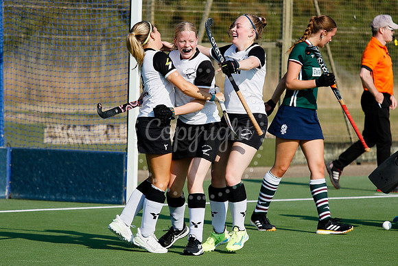 Hockey action from Harleston Magpies Ladies’ I vs Surbiton II
