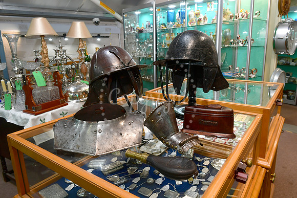 Newark Antiques & Interiors