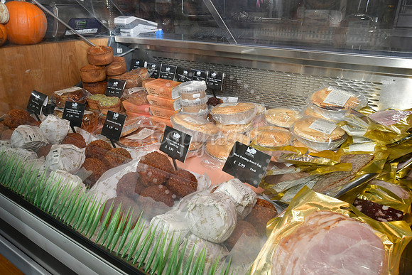 The Country Victualler pod