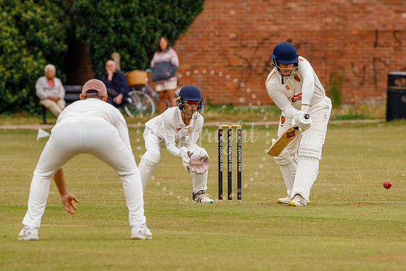 Cricket action from Diss vs Great Melton