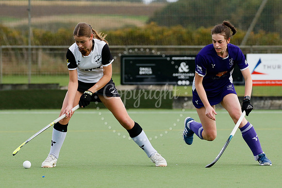 Hockey action from Harleston Magpies Ladies’ I vs Sevenoaks I
